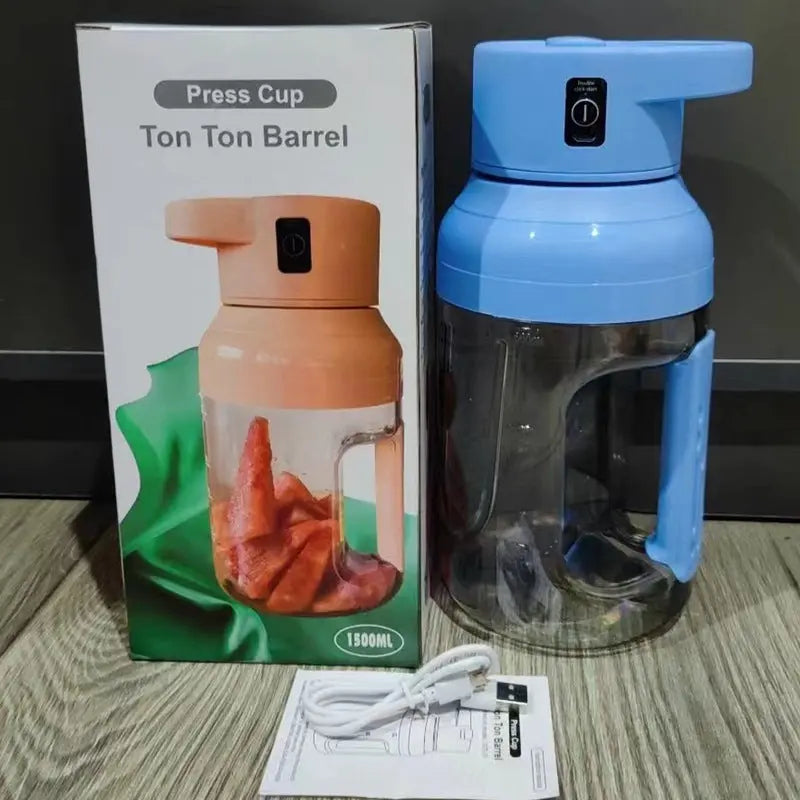 Portable Electric Juicer Large Capacity 1500ml Juice USB Rechargeable Electric Portable Blender Kitchen Gadgets null
